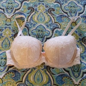 VS - NWOT - Bra